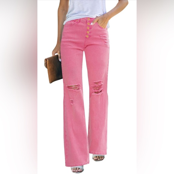 Lookbook NWOT High Waist Distressed Stretchy Bootcut Jeans w/ 5 Button Front - Picture 1 of 7
